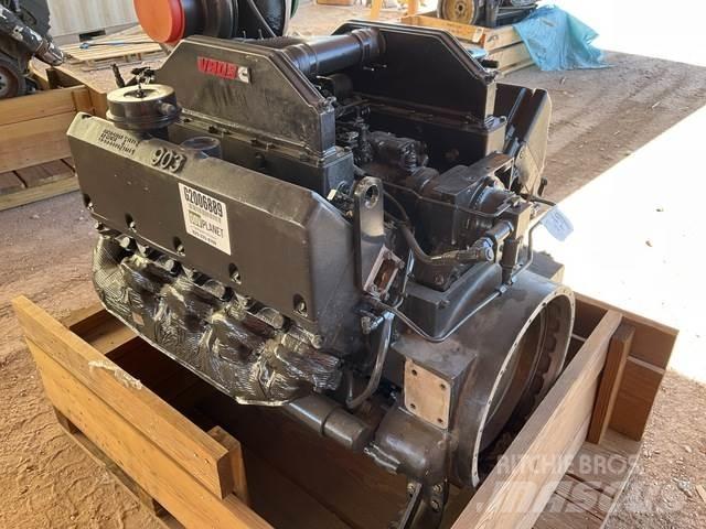 Cummins V903 엔진