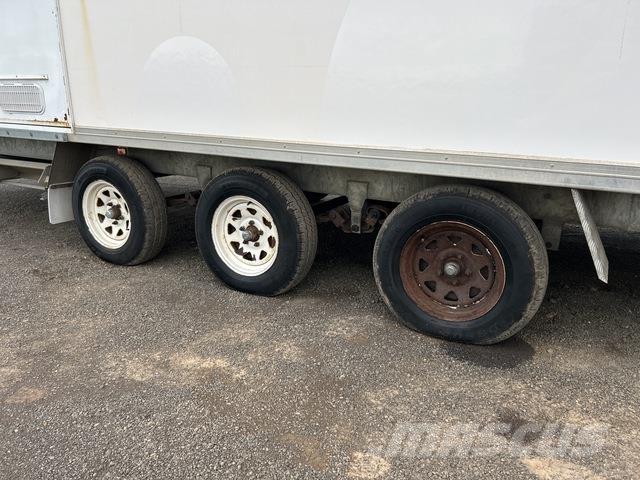  Custom Built 철골 건물