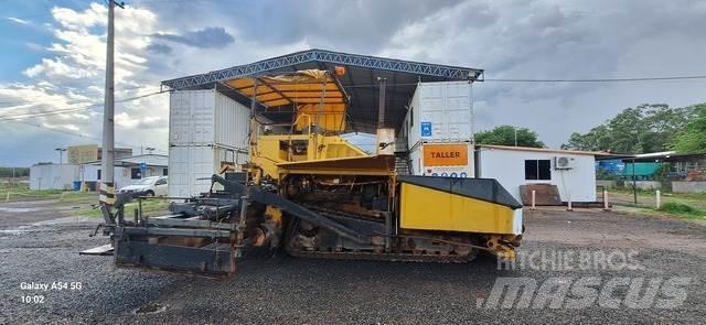 Demag DF140 아스팔트 포장장비