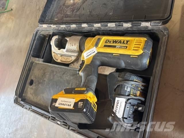 DeWalt DCE300 건설 장비 - 기타