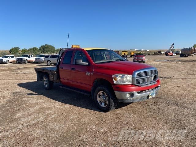Dodge 2500 플랫베드/드롭사이드 트럭