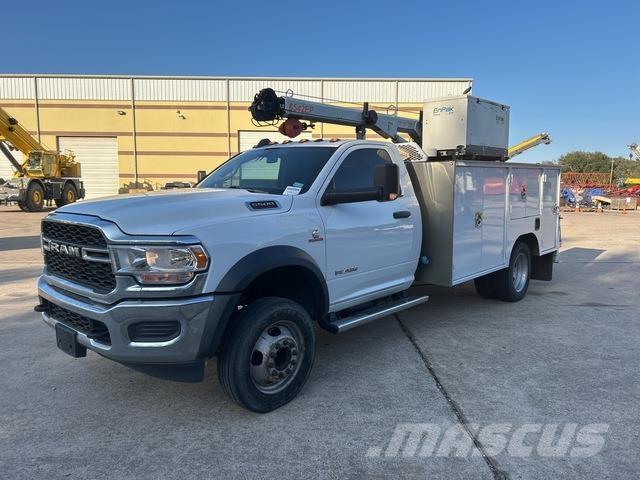 Dodge 5500 시립/다목적 차량