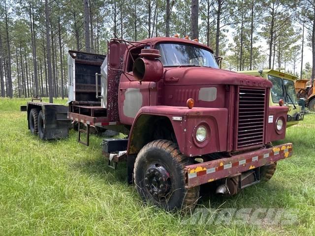 Dodge D80 캐빈 및 인테리어