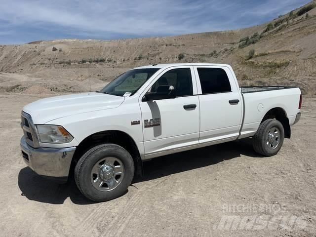 Dodge Ram 2500 기타