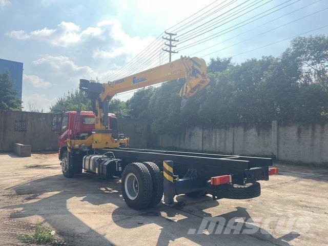 Dongfeng DV3 크레인 트럭