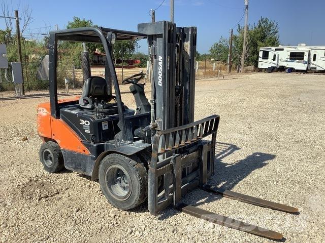 Doosan D30S-7 그 외 지게차