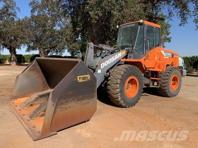 Doosan DL250-5  휠로우더