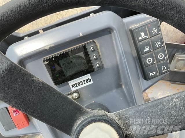 Dynapac CA305 싱글 드럼 롤러