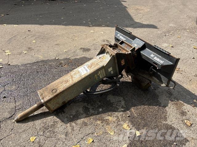 Epiroc EC70T 브레이커