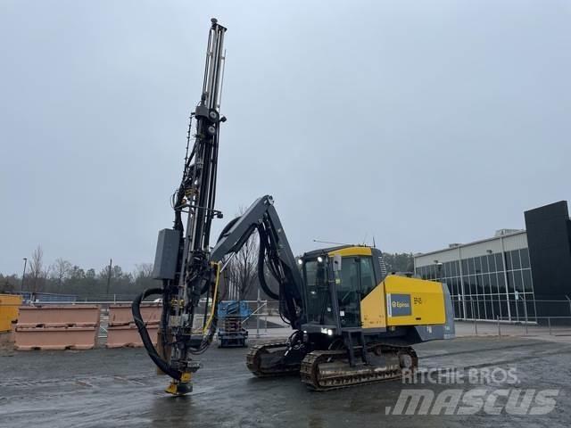 Epiroc T40-11 도로 굴착기