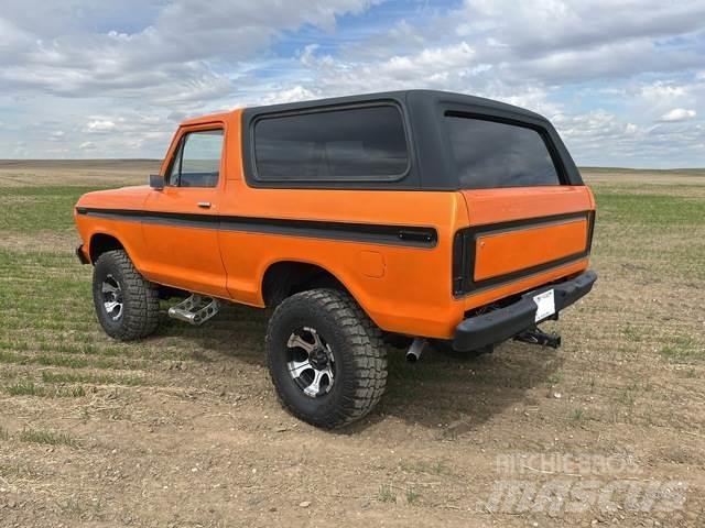 Ford Bronco 자동차