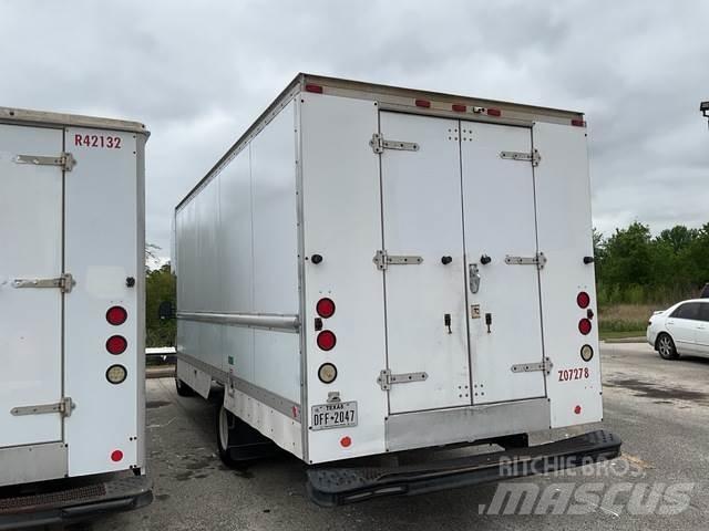 Ford E-350 패널 화물차