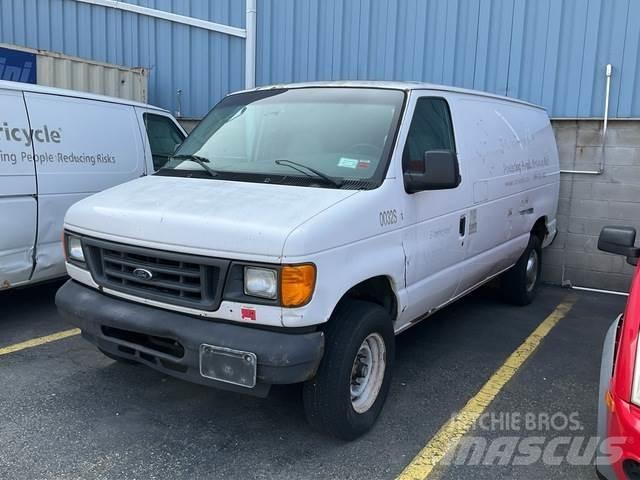 Ford E 350 패널 화물차