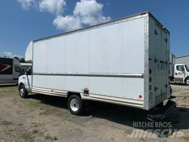 Ford E-350 탑차 트럭