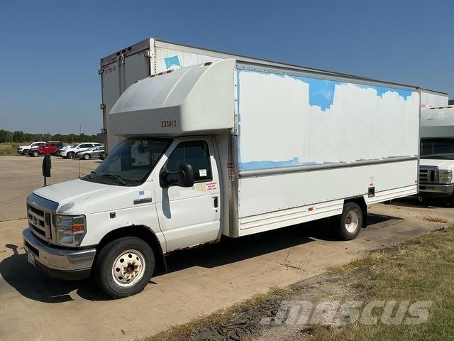 Ford E-350 탑차 트럭