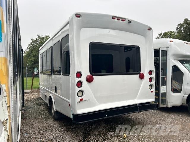 Ford E-350 미니 버스
