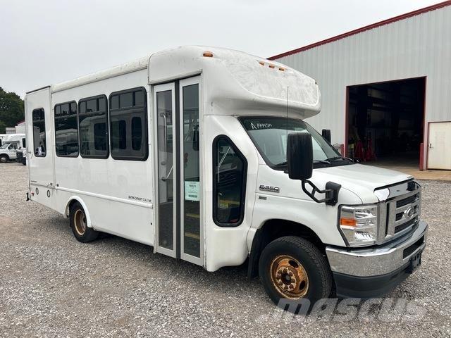 Ford E-350 미니 버스