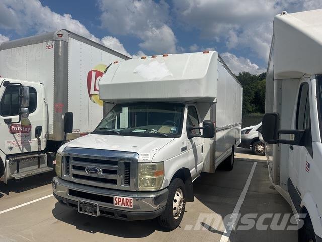 Ford E-350 박스 바디