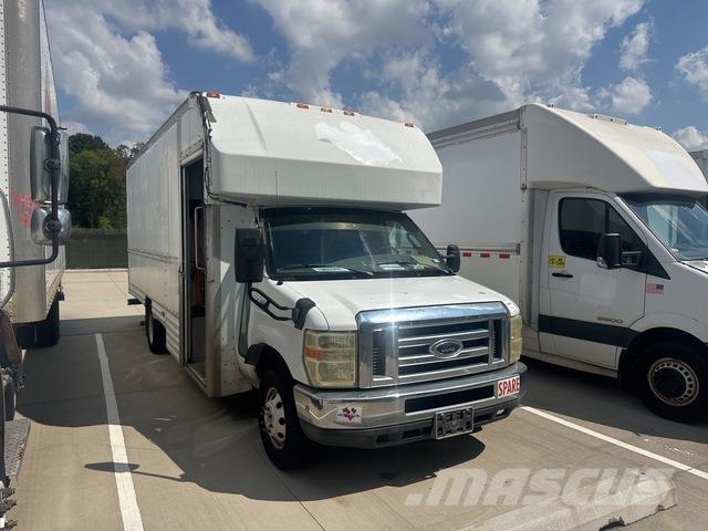 Ford E-350 박스 바디