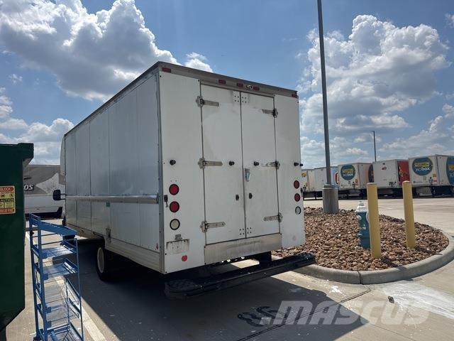Ford E-350 패널 화물차