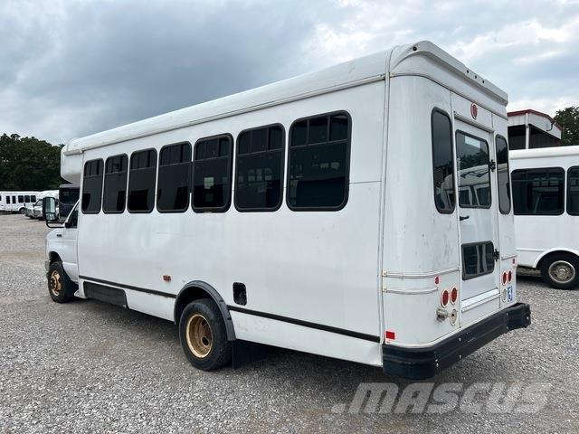 Ford E-450 미니 버스