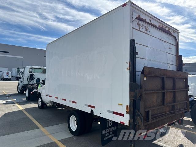 Ford E450 탑차 트럭