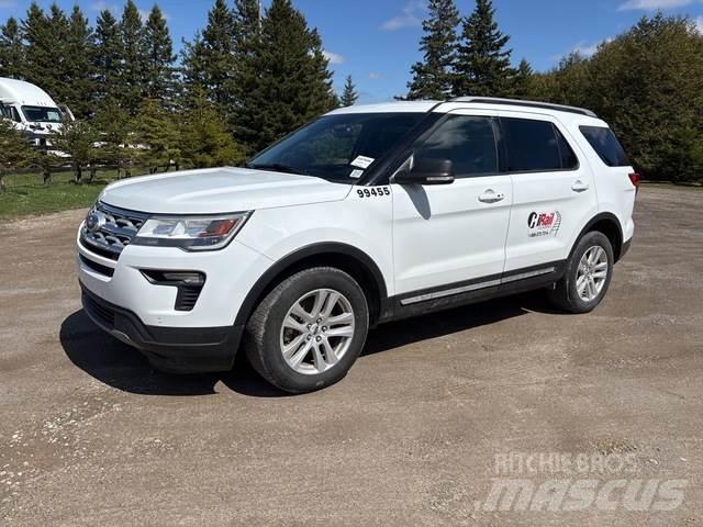 Ford Explorer 자동차