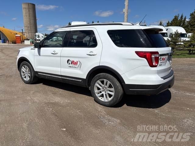 Ford Explorer 자동차