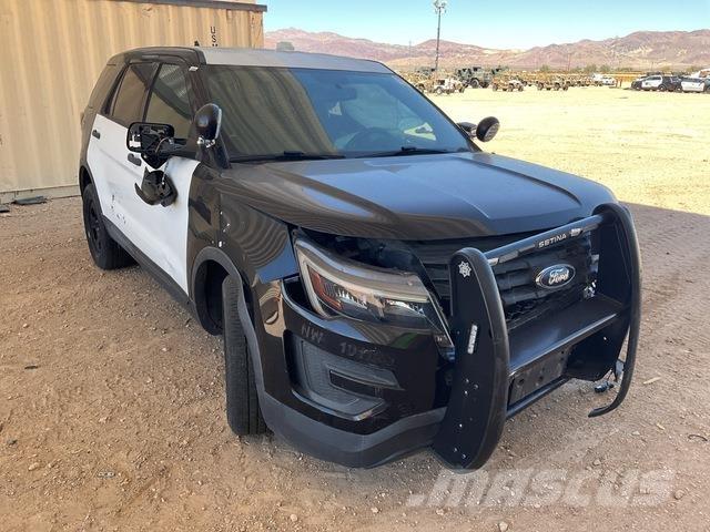 Ford Explorer 자동차