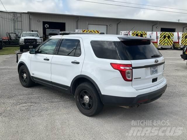 Ford Explorer 자동차