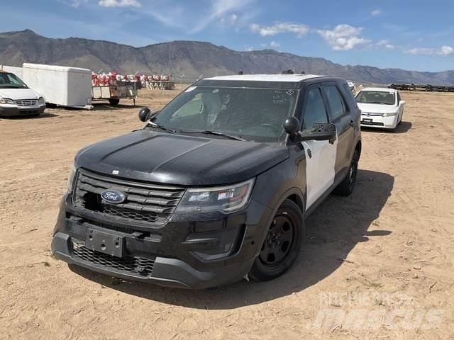 Ford Explorer 자동차