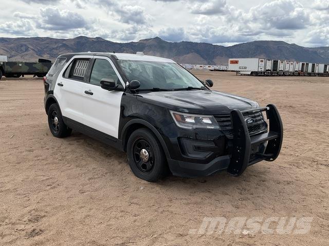 Ford Explorer 자동차