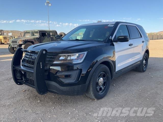 Ford Explorer 자동차