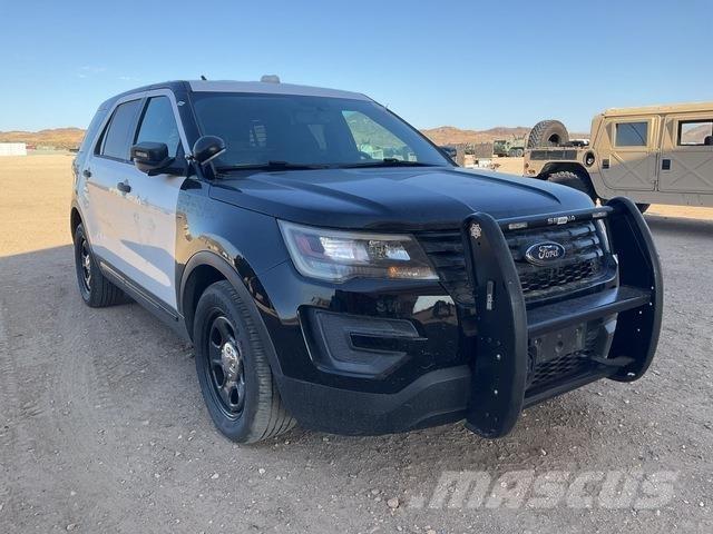 Ford Explorer 자동차