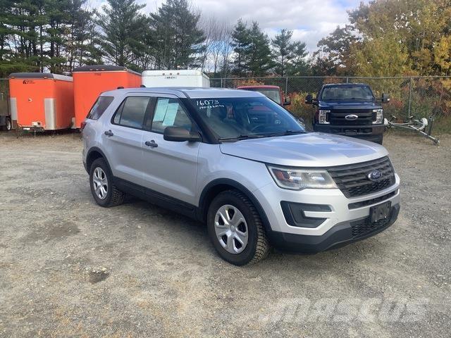 Ford Explorer 자동차