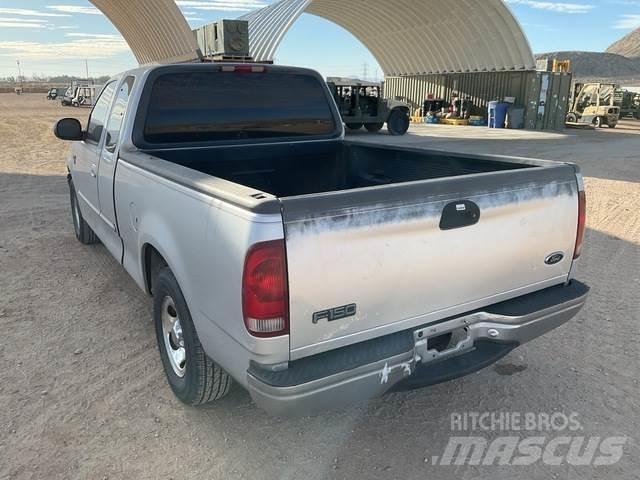 Ford F-150 XLT 기타