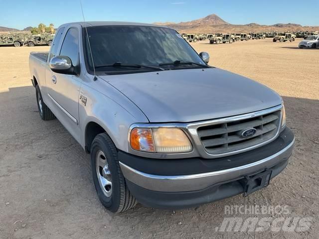 Ford F-150 XLT 기타