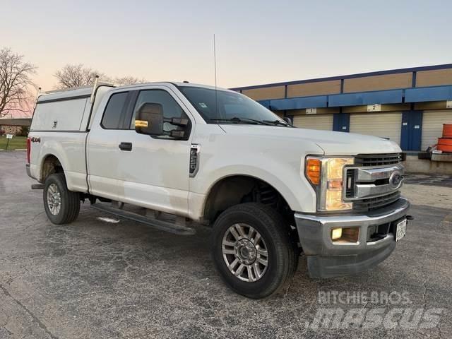 Ford F-250 기타