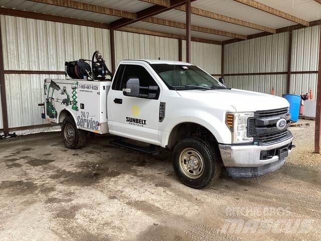 Ford F-250 픽업/드롭사이드