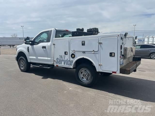 Ford F-250 픽업/드롭사이드