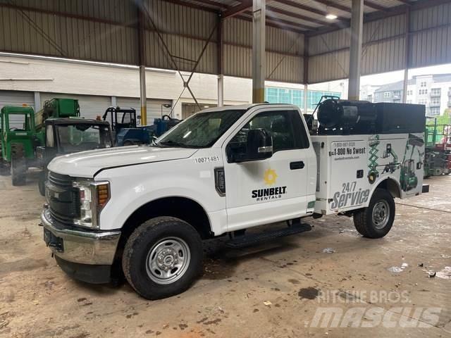 Ford F-250 픽업/드롭사이드