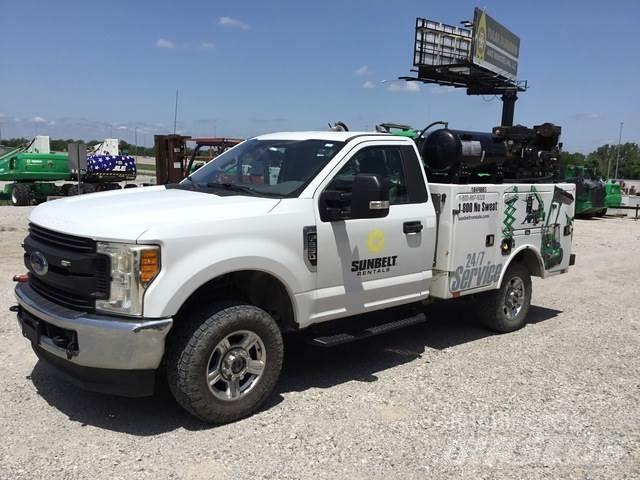 Ford F-250 시립/다목적 차량