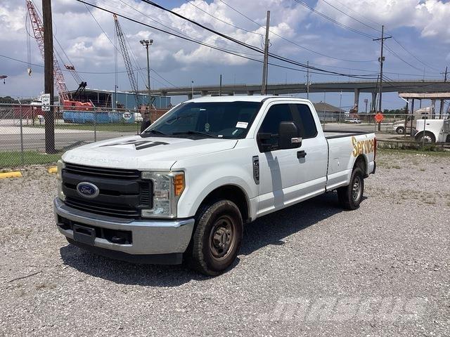 Ford F-250 픽업/드롭사이드