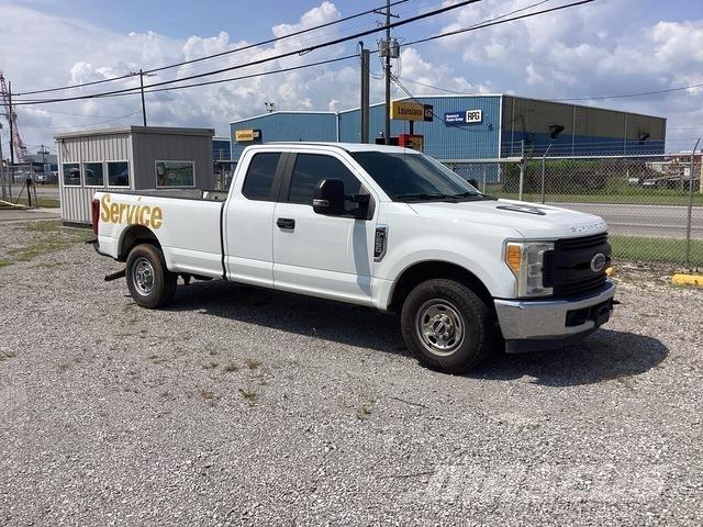 Ford F-250 픽업/드롭사이드