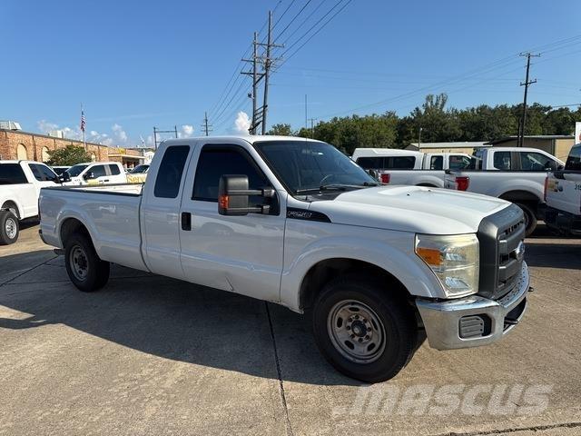 Ford F-250 픽업/드롭사이드