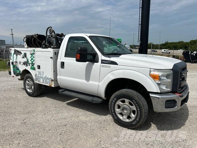 Ford F-250 시립/다목적 차량