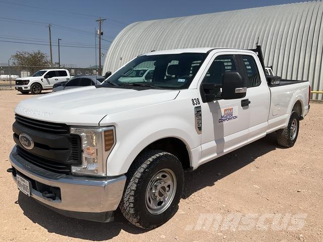 Ford F-250 픽업/드롭사이드
