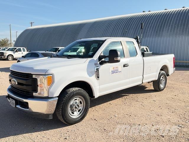 Ford F-250 픽업/드롭사이드