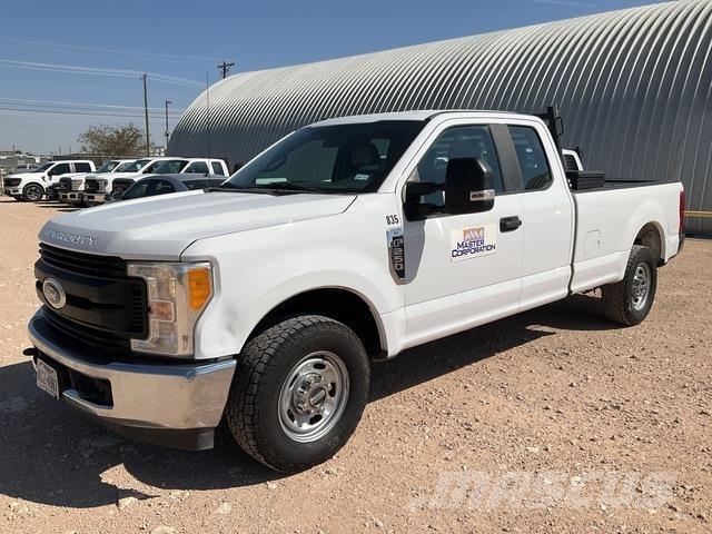 Ford F-250 픽업/드롭사이드