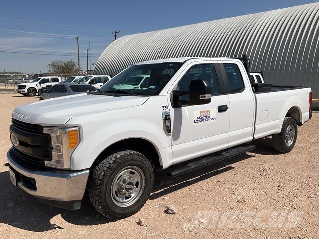 Ford F-250 픽업/드롭사이드